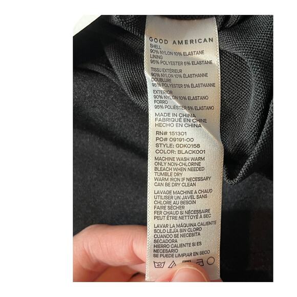 Good American tube Dress Shine Metallic Compression black size 7 (26W) - Picture 6 of 7